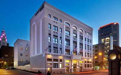 Courtyard by Marriott Columbus Downtown