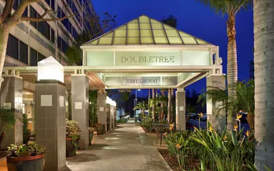 DoubleTree by Hilton LAX - El Segundo