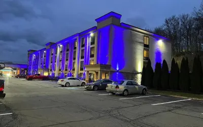 Comfort Inn & Suites Danbury-Bethel