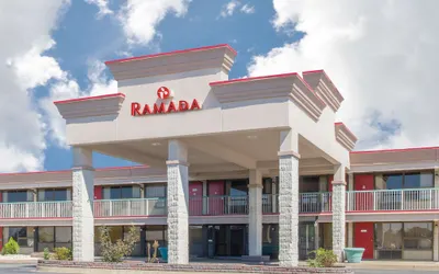 Ramada Hotel & Conference Center by Wyndham Edgewood