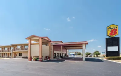 Super 8 by Wyndham Waco/Mall area TX