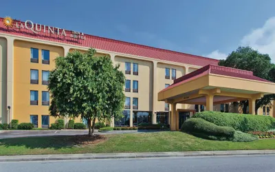 La Quinta Inn & Suites by Wyndham Charleston Riverview