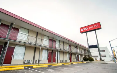 OYO Hotel Hutchinson KS West 4th Ave