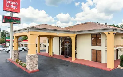 Econo Lodge Inn & Suites Griffin North