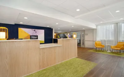 Spark by Hilton Rochester University Area