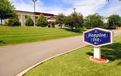 Hampton Inn Madison East Towne Mall Area