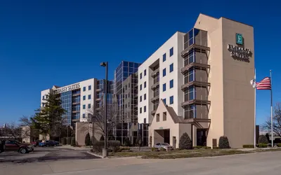 Embassy Suites by Hilton St. Louis Airport