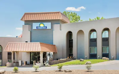 Days Inn by Wyndham West Des Moines