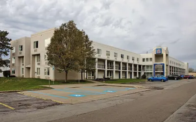 Motel 6 Buffalo, NY - Airport - Williamsville