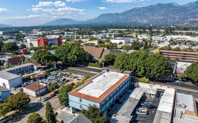 Rodeway Inn & Suites Pasadena