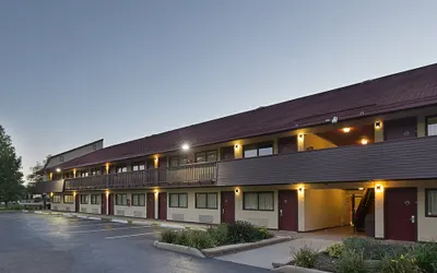 Red Roof Inn Lansing West - MSU