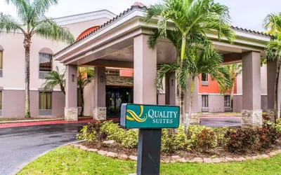 Quality Suites Fort Myers - I-75