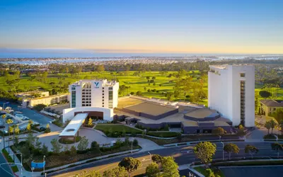 VEA Newport Beach, A Marriott Resort & Spa