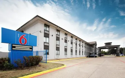Motel 6 Dallas, TX - Fair Park