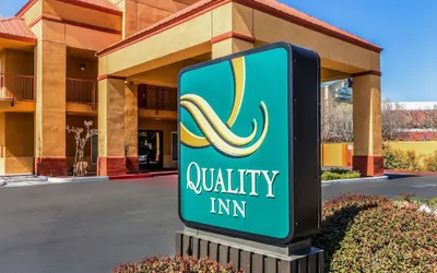 Quality Inn Fresno Near University