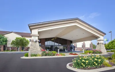 Holiday Inn Express Detroit-Warren, an IHG Hotel