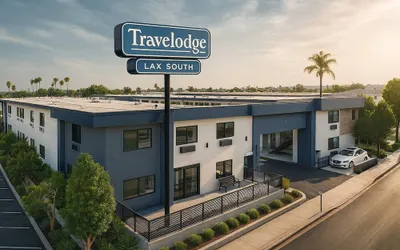 Travelodge by Wyndham LAX