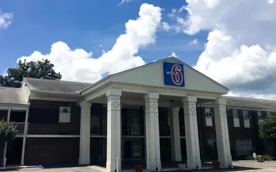 Motel 6 Ocala, FL - Conference Center