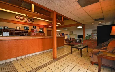 Costa Mesa Inn