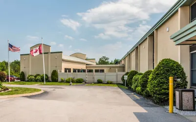 Bangor Suites Airport Hotel