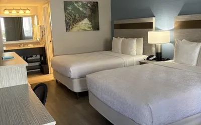 SureStay InnSuites Phoenix Hotel & Suites by Best Western