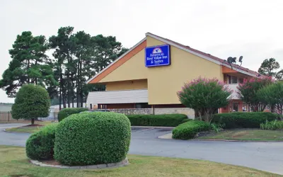 Americas Best Value Inn & Suites Little Rock at Scott Hamilton Dr