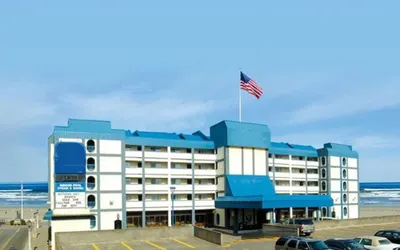 Promenade Inn & Suites Oceanfront