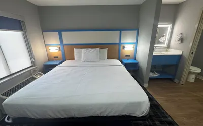Pronghorn Inn