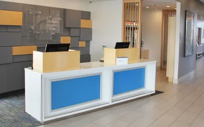 Holiday Inn Express And Suites Eau Claire West I-94 by IHG