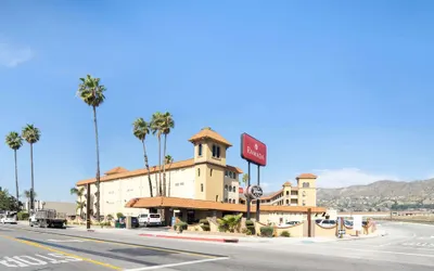 Ramada by Wyndham Burbank Airport