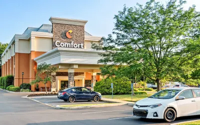 Comfort Inn & Suites Newark - Wilmington