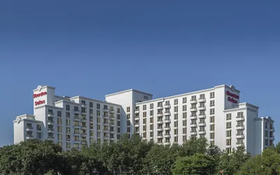 Sheraton Suites Market Center Dallas