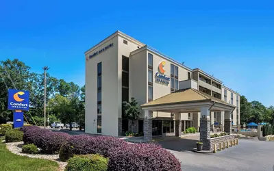 Comfort Inn & Suites Durham near Duke University