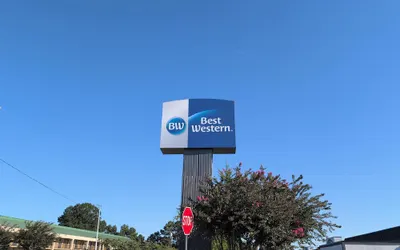 Best Western Greensboro Coliseum Inn