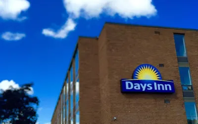 Days Inn by Wyndham Syracuse