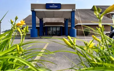 AmericInn by Wyndham Marshfield