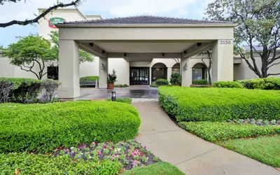 Courtyard by Marriott Dallas Medical/Market Center