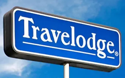 Travelodge by Wyndham Waukegan Gurnee