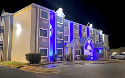 Microtel Inn & Suites by Wyndham Tulsa/Catoosa Route 66