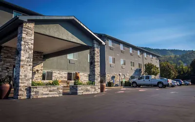 La Quinta Inn & Suites by Wyndham Grants Pass