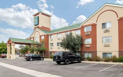 Quality Inn & Suites Lakewood - Denver Southwest