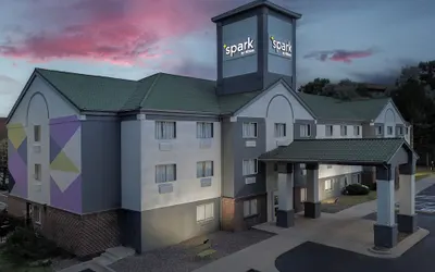 Spark by Hilton Lakewood Denver Southwest