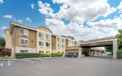 Best Western Columbia River Waterfront Hotel Astoria