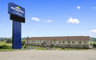 Microtel Inn By Wyndham Mineral Wells/Parkersburg