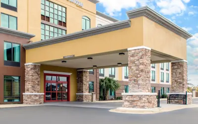 Comfort Inn & Suites Biloxi - D'Iberville