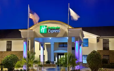 Holiday Inn Express Breaux Bridge, an IHG Hotel