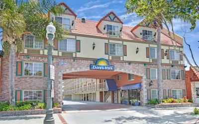 Days Inn by Wyndham Los Angeles LAX/Redondo/Manhattan Beach