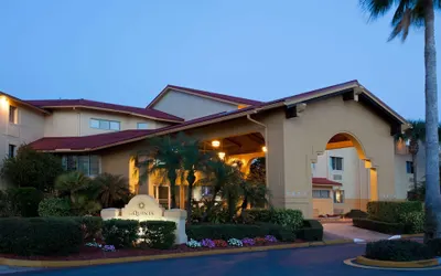 La Quinta Inn & Suites by Wyndham St. Pete-Clearwater Airpt