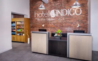 Hotel Indigo Boston Garden, an IHG Hotel