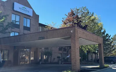 Wingate by Wyndham Livonia